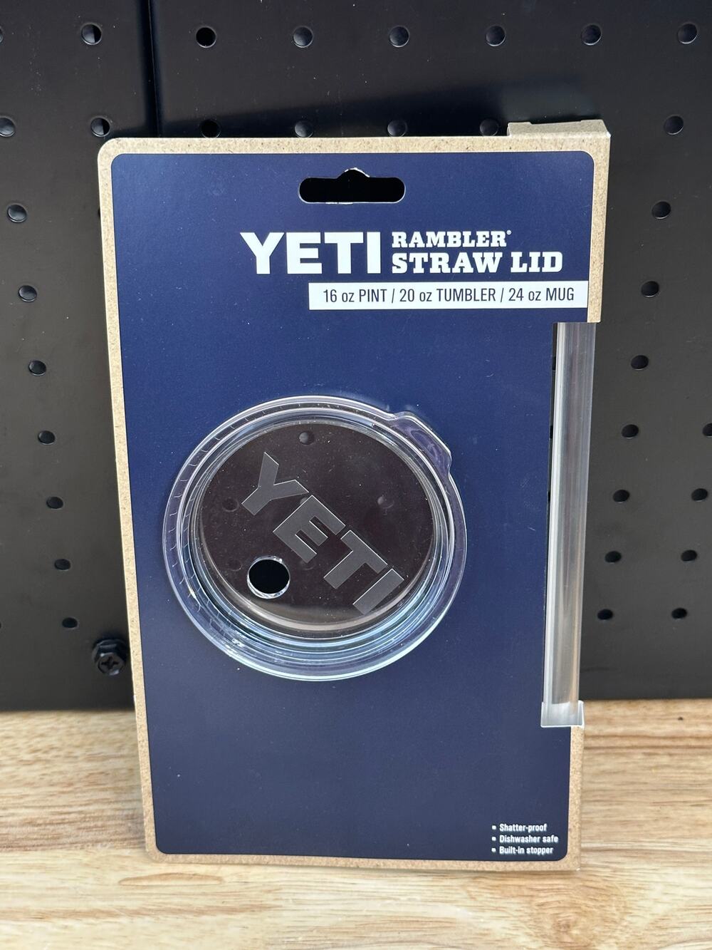 YETI Brand Rambler Straw Lid - 20oz Tumbler **NEW IN PACKAGE**